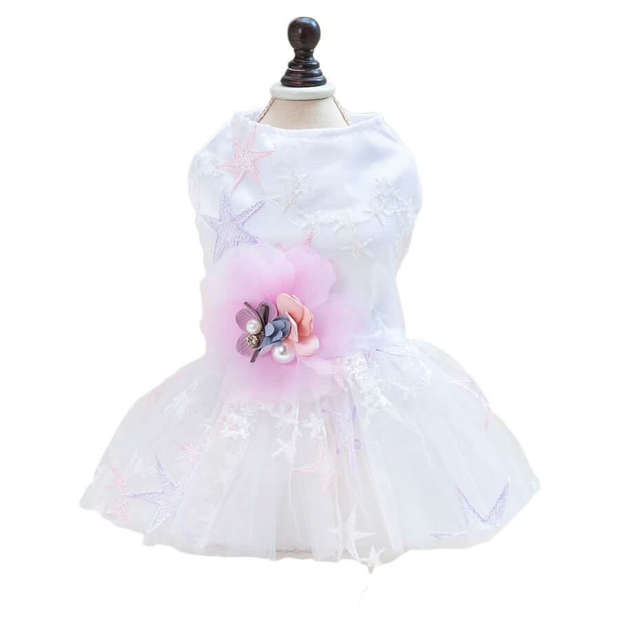 Sukienka-weselna-z-kwiatkiem-dla-suczki-gwiazdy-morskie-miniaturka.jpg Sukienka ślubna dla suczki SEA STARS - obrazek 1